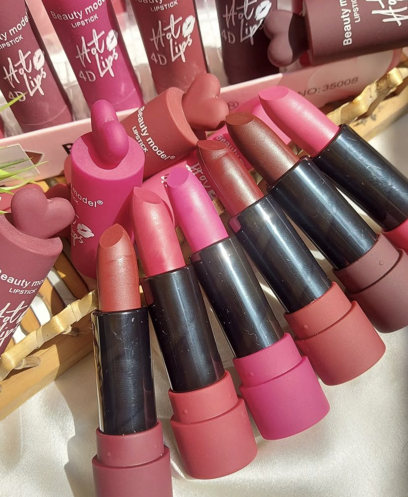 POP HEART MATTE LIPSTICKS- SET OF 6