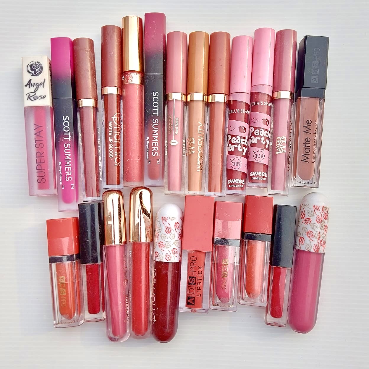 LIPSTICK SALE 30/-RS
