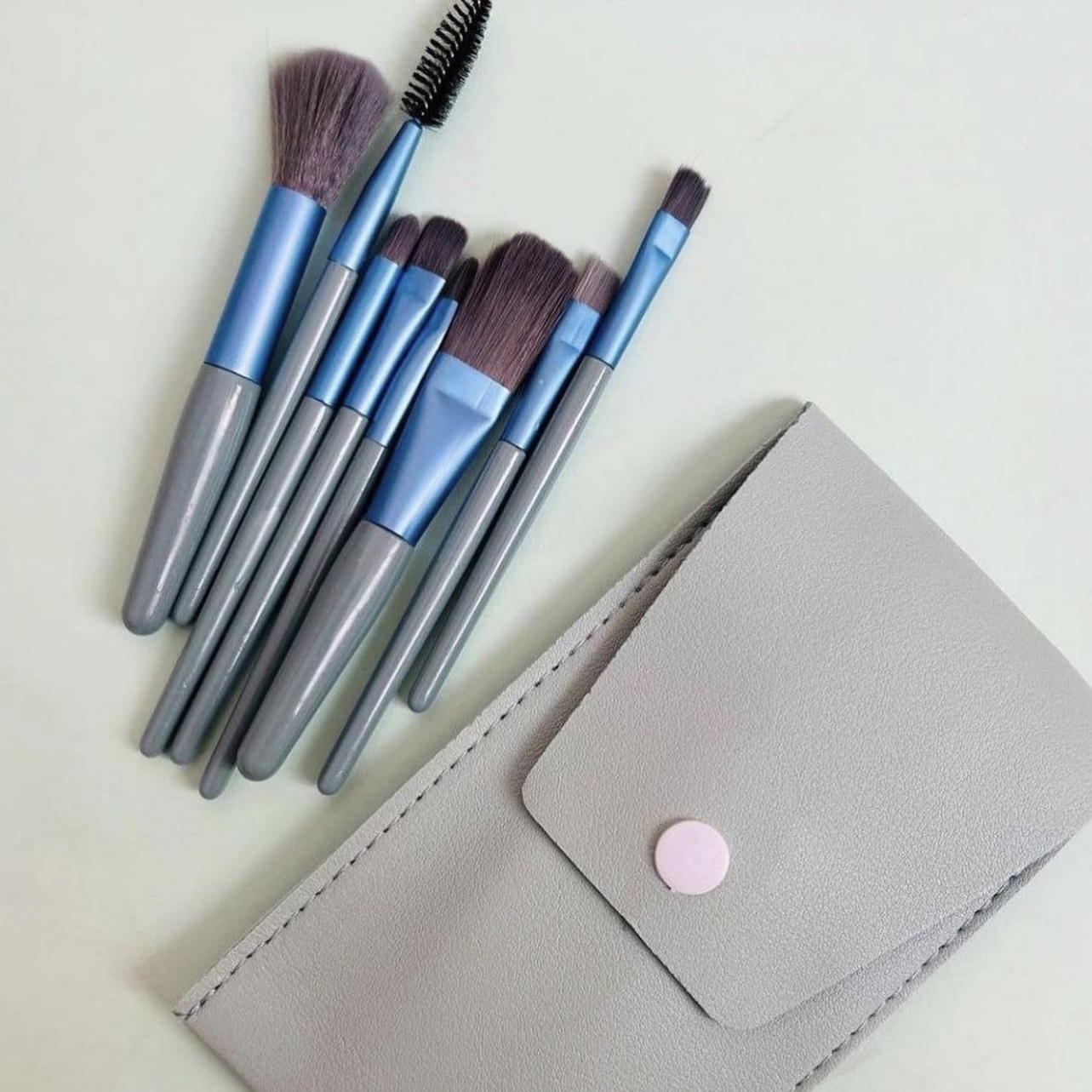 POCKET BRUSH SET
