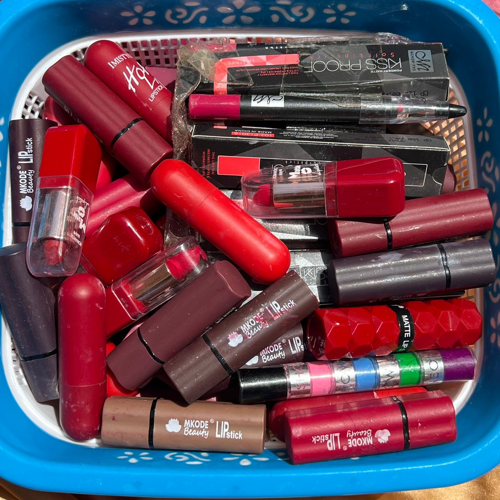 LIPSTICKS SALE (30 EACH)