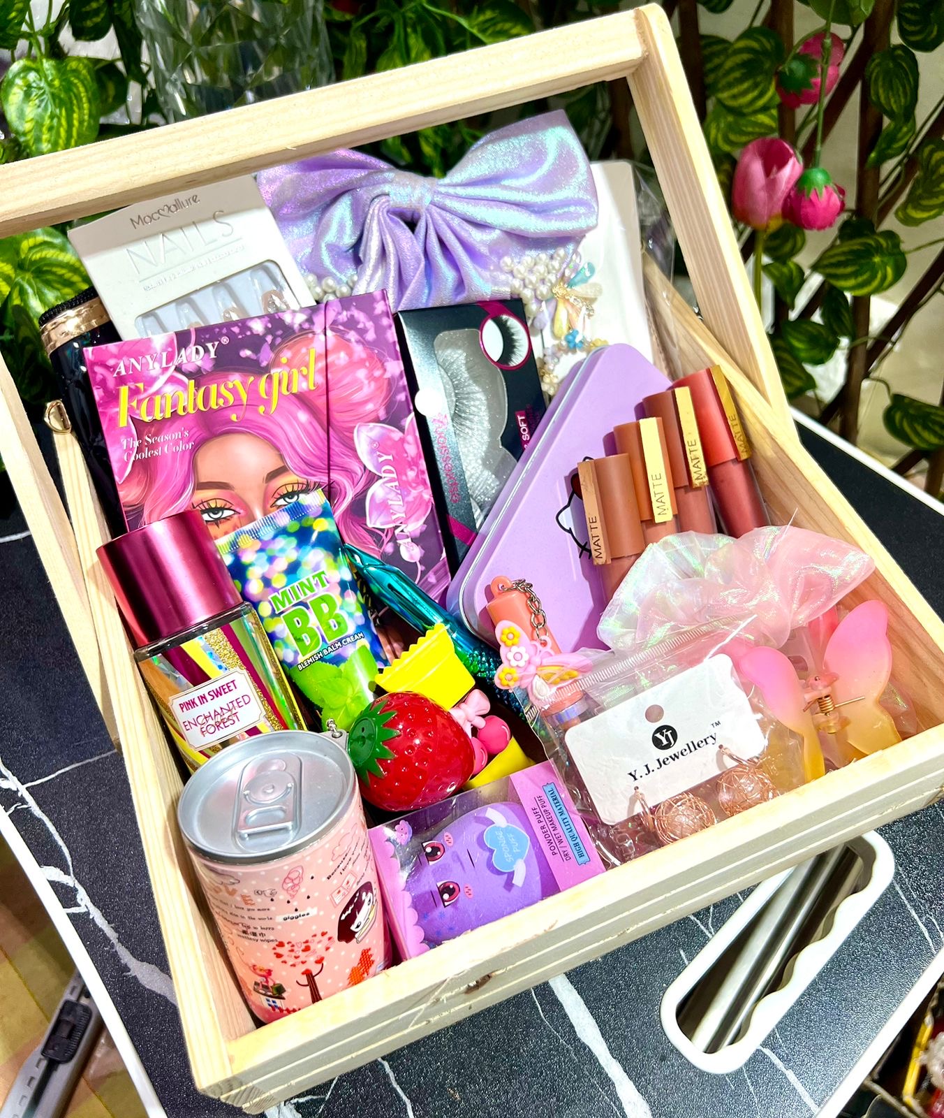 BRIDE TO BE HAMPER | GIFT FOR BRIDAL