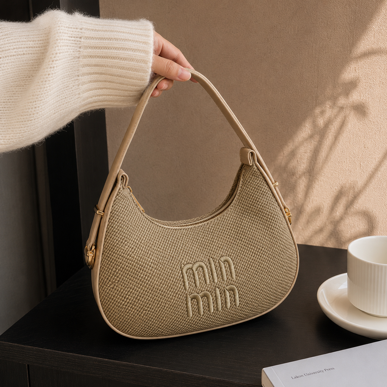 MIN MIN Seoul Shoulder Moon Bag-Tan Brown